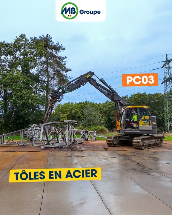 Machine MB Groupe en action sur chantier.